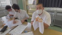 ドラフト指名待つ高松商・浅野翔吾選手も刺しゅう 生徒や地元のお店が協力し「バックボード」作成 香川