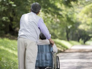 相続人が認知症の場合、遺産相続はどうなる? 対処法について解説