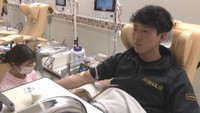 冬に集まりにくい輸血用血液の確保に協力 平林金属ソフトボール部が集団献血