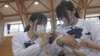 中学校で出産や育児について学ぶ授業 生徒が重りを身に付け妊婦の負担を体験 岡山・真庭市
