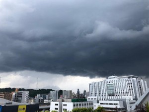 宮城県に竜巻注意情報 激しい突風が発生しやすい状況