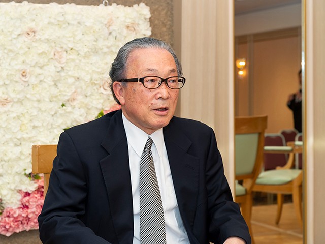 松井輝明先生