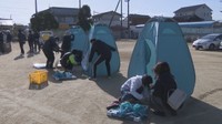 防災意識を高めようと住民らが防災訓練 高松市