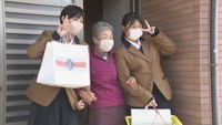 高校生が手作り弁当を一人暮らしのお年寄りへプレゼント 29年続く学校の伝統行事 岡山市