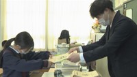 香川の公立小中学校で修了式 新学期からはマスク方針見直し 小学校校長「教育活動が広がることを期待」