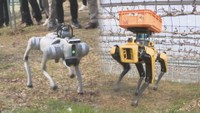 犬型ロボットを農業支援に活用 岡山大学で体験会 自動運転で最大14kgの荷物を運ぶ