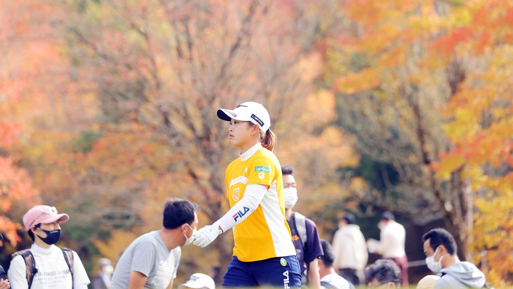 衝撃の西郷真央「+35」<br>“ゴルフの怖さ”を知る選手たちは、オフも練習の日々。
