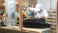 大間のマグロ解体ショーも…香川で「青森県フェア」青森県知事自らPR