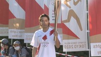 東京五輪の聖火リレー、岡山県でスタート 髙橋大輔さんら84人がトーチキスでつなぐ
