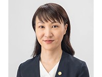 秀浦 由紀子