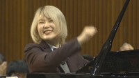 人気ピアニスト・ハラミちゃん「頑張って高校生になり切った」 高校でサプライズ演奏 教職員が生徒に内緒で企画 岡山・倉敷市