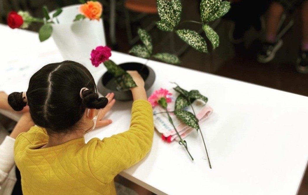 生け花を通した‟花育”にロスフラワーを活用 子どもの「心を育む」挑戦