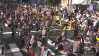 帰ってきた夏の風物詩「うらじゃ」開催 これまでの半数ほど約2500人が参加 岡山