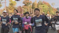 おかやまマラソンに約1万6000人 ランナーの数だけ楽しみ方が…「ファンラン」が4年ぶりに復活