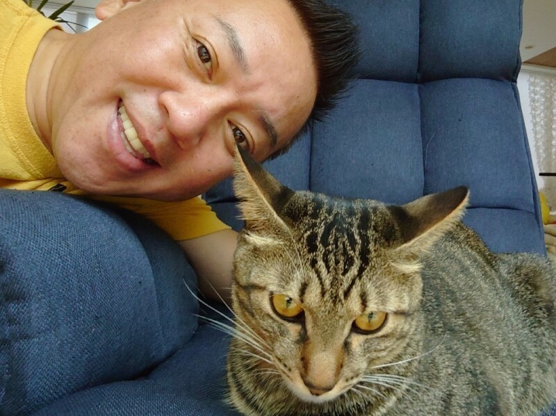 人なつこい、たいが。「なんか僕とも似てる?」 (たい平さん提供)