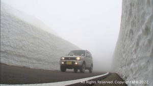 宮城と山形を結ぶ観光道路 蔵王エコーラインが開通 雪の回廊はゴールデンウイークまで楽しめる