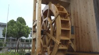老朽化で故障…小学校のシンボル「せせらぎ水車」が新しく 岡山・津山市