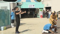 B2・香川ファイブアローズの選手が新屋島水族館でファンらと交流 高松市