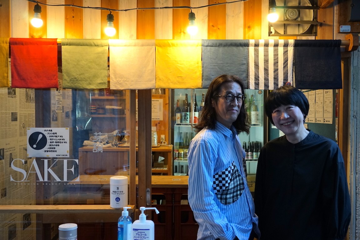 立ち飲み空白地帯に根づいた“2坪半の新たな文化” コロナ対応を機に可能性を広げた人気店夫妻が語る“変わらない本質”とは 香川・高松市