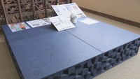 金メダリストからサプライズ! ソフトボールの原田のどか選手が小学校に「表彰台」を寄贈 岡山・総社市