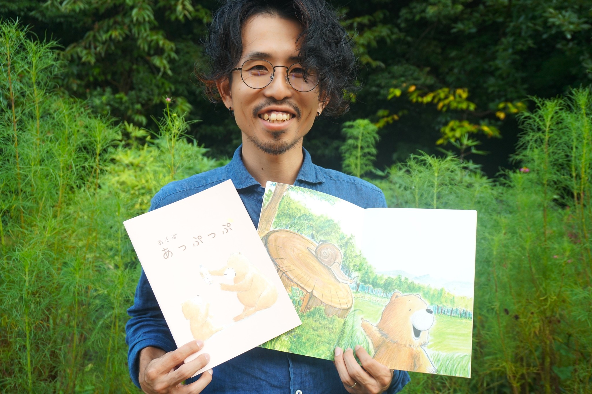 虐待受け、絵本作家として予防に取り組む今 憎かった父も活動認める