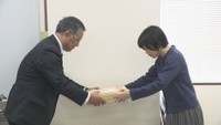 「公費負担の継続を」保護者が約1.5万人分の署名を提出 香川県立高校のタブレット端末