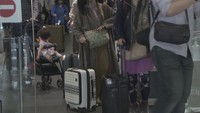 高松空港 帰省ラッシュ始まる 乗客は去年より増加 強風でダイヤに乱れも
