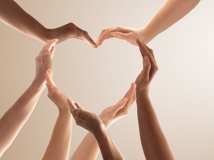 遺贈寄付を考えてみませんか? 前向きな終活で恩返しを形に