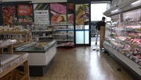 岡山市のホームセンターの店内にイノシシ 捕獲に来た猟友会の男性が軽いけが