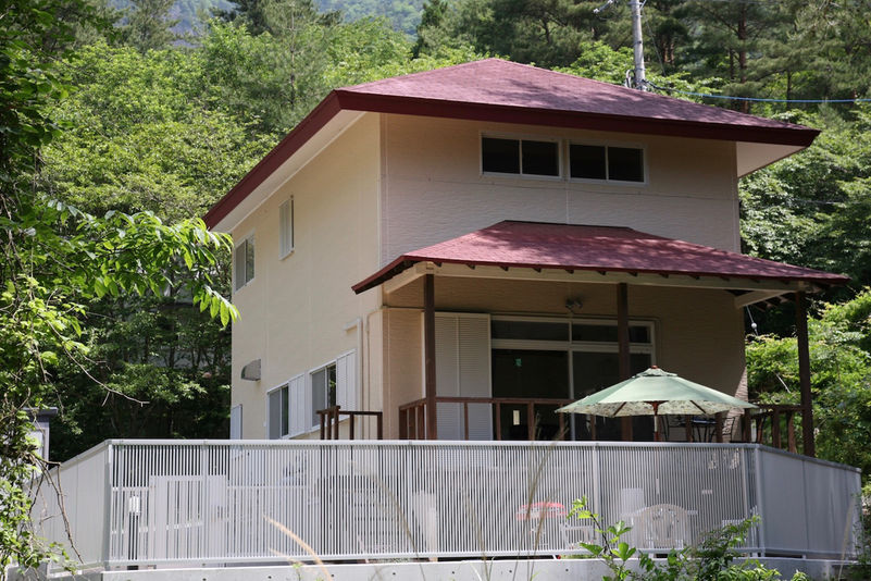 6位 ヴィラ西湖 外観