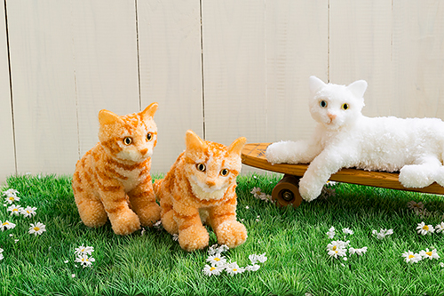 「ウチのコそっくりボンボン猫人形」から