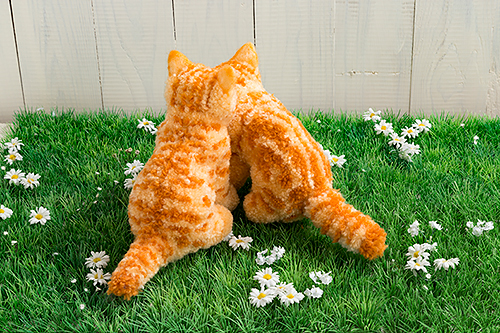 「ウチのコそっくりボンボン猫人形」から