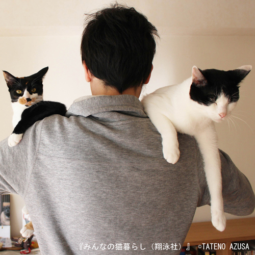 とうさんが大好きなハチミツ(左)とナツメグ(右)=TATENO AZUSAさん撮影(翔泳社提供)