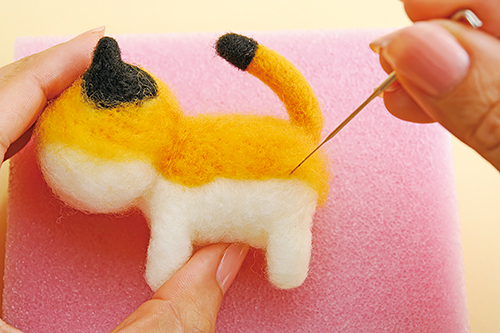 『ニードルフェルトでねこあつめ』から