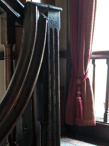 『ひげのサムエルのおはなし』で、タビタおくさんが立っていた踊り場