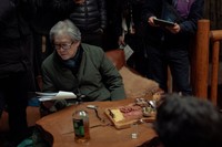 韓国映画「どうしようもない」で演出するパク・チャヌク監督（出典：韓国・映画配給会社CJ ENM Movieの公式X@CJENMMOVIE）