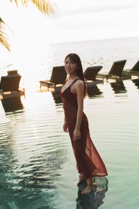 逢田珠里依　写真集「夏はジュリイ」先行カット©集英社／細居幸次郎
