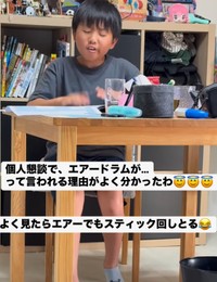 気持ちよく演奏しているような表情にも注目！（提供：＠souta__drumさん）
