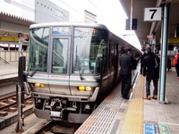 現在は3扉・転換クロスシートが主流だ