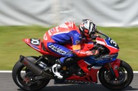 2024年7月、鈴鹿８耐を走るゼッケン30（筆者撮影）