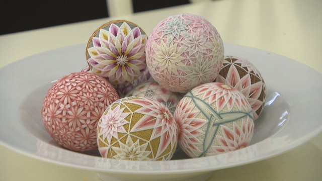 ひと針ひと針、感謝を込めて…手作りの「讃岐かがり手まり」を贈ろう　香川