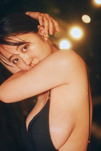 福井梨莉華 1st写真集「あいの道しるべ」よりⒸ岡本武志／講談社