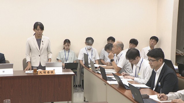 岡山県議会　文教委員会