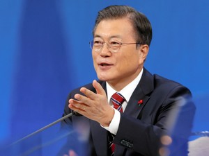 「日韓関係、早く回復せねば」文在寅大統領、３・１節のメッセージに注目