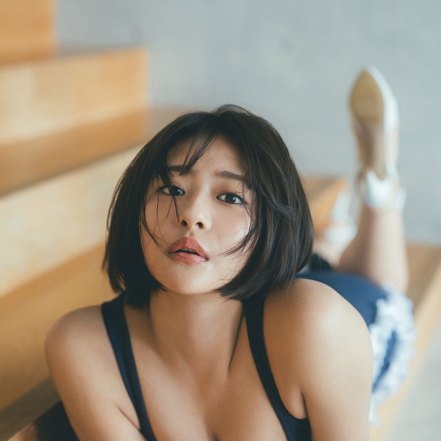 すみぽん（高倉菫）1st写真集（撮影：東京祐）先行イメージカット