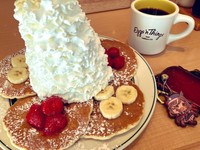 単身Eggs'n Thingsでパンケーキを楽しむCieloさん（提供：Cieloさん）