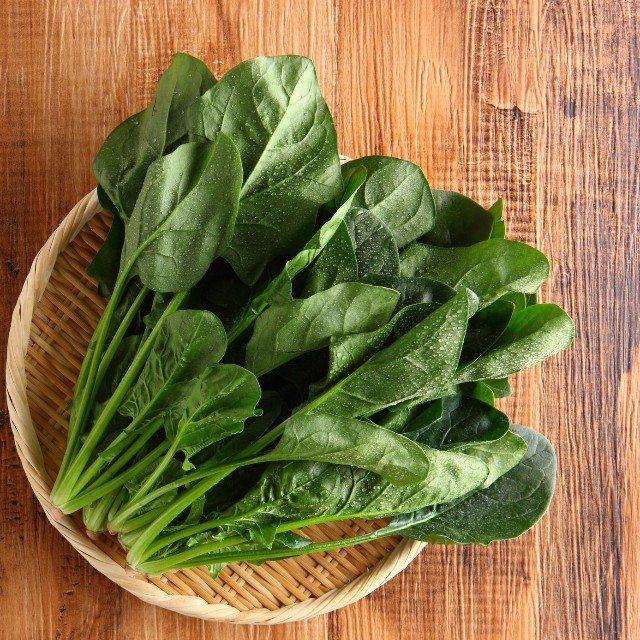 ほうれんそうを使ったレシピ※画像はイメージです（kimi/stock.adobe.com）