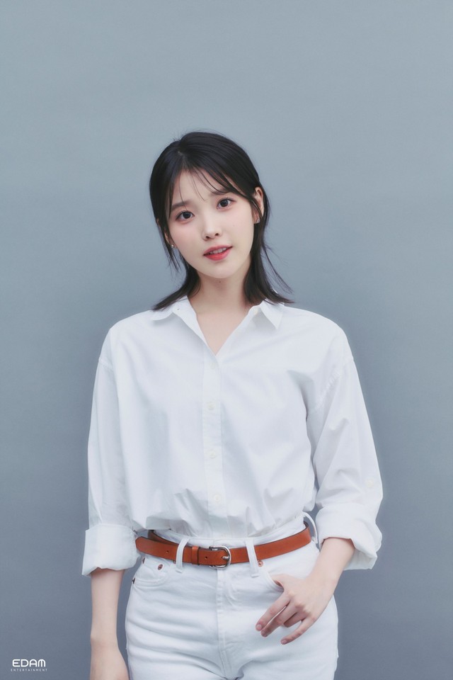 IU（出典：IU SNS）