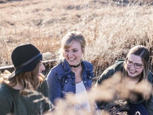 女らしく見られる部分を排除した学生時代、それが個性だと思っていた