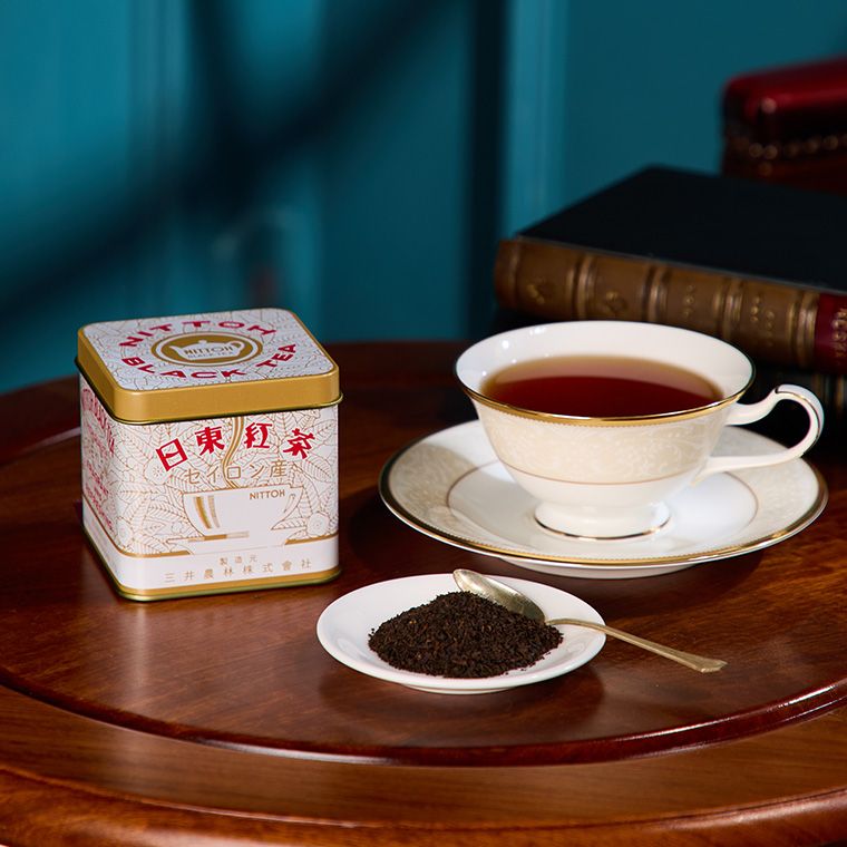 日東紅茶缶 レトロ缶 レトロでかわいい」日東紅茶が100周年！ 昭和の「青缶・紫缶・白缶」が